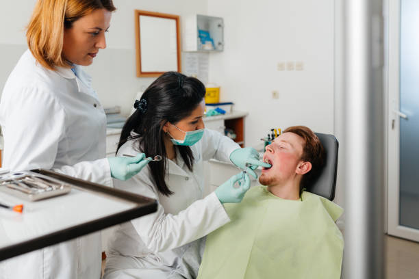Best Broken or Chipped Tooth Repair in Dequincy, LA